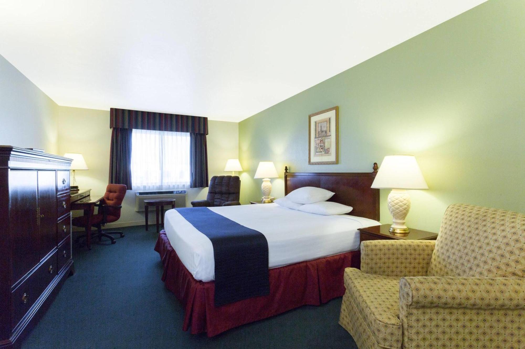 Super 8 By Wyndham Montpelier Exterior foto